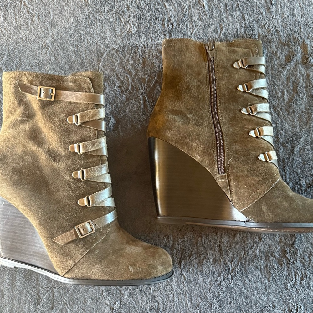 BCBG Women's Olive Wedge suede Ankle Boots
